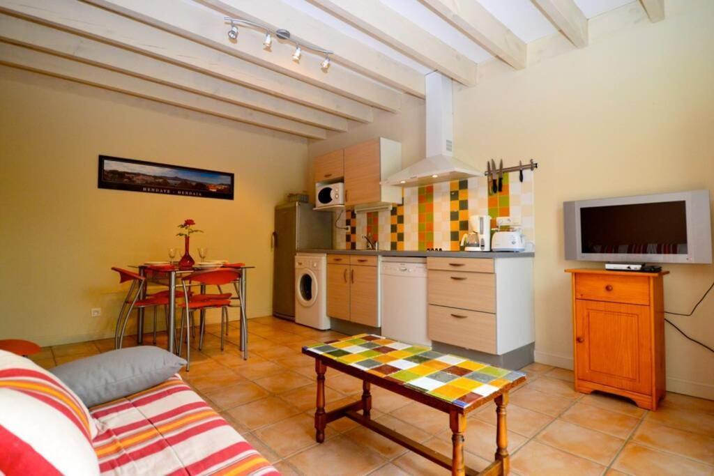 Appartement Hendaye Юрюня Екстериор снимка